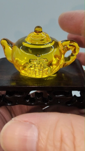 (SG Seller Ready Stocks) Glazed Glass Yellow Win Win Tea pot Ornament