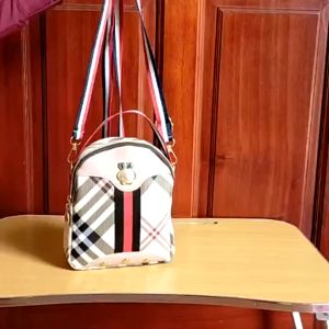 Balo mini da nữ thiết kế trẻ trung phong cách thời trang Hàn Quốc chất liệu da PU bền đẹp đường may tỉ mỉ DBN220 - Thương Hiệu AZAGO