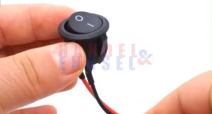 Tombol On Off: Pemahaman dan Penggunaan Saklar Putih Hitam Bulat