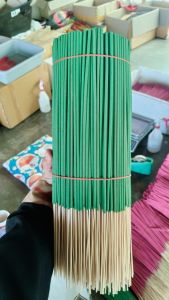 ธูปไล่ยุงแท้ ออแกนิค300ก้าน สีเขียว มัดละครึ่งกิโลกรัม