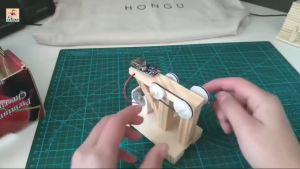 DIY Hand Cranked Generator Model for Childrens Physics Learning Education Wooden Science Experiment Education Toy