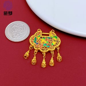 ลูกปัดจี้รูปดอกไม้ปักฟลอสซิ่งทองคำสีเหลือง ลูกปัดจี้สร้อยคอ เครื่องประดับ DIY สไตล์แฟชั่นฤดูใบไม้ผลิและฤดูร้อน