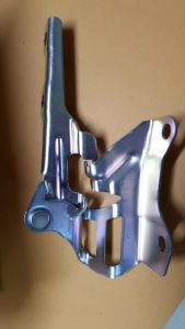 บานพับฝากระโปรงหน้าซ้ายขวา  ขาฝากระโปรงหน้าซ้ายขวา ISUZU D-Max 2019 แท้ศูนย์ 100%