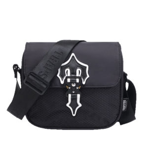 【Fast delivery】 กระเป๋าสะพายข้างไนลอนเบา น้ำหนักเบา กันน้ำ สำหรับผู้ชาย ใช้ได้ทั้งเดินทางและออกกำลังกาย