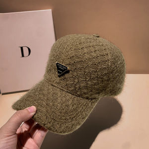 หมวกเบสบอลโลหะสามเหลี่ยม Mark ผู้หญิง ทันสมัย All-match < Ne3> หมวก British Retro Duckbill Cap รุ่นอินเทอร์เน็ตยอดนิยม