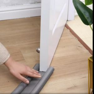 Lis Penghalang Debu Serangga Bawah Pintu Bottom Seal 93 cm