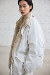 epoque de rueen | Detachable Fur Collar 90% White Duck Down Parka