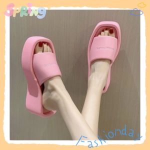 รองเท้าแฟชั่นผู้หญิง รองเท้าเสริมส้น เปิดนิ้วเท้า พื้นหนา สวมใส่สบาย เหมือนกับทุกกระบวนการแต่งกาย แฟชั่นสำหรับผู้หญิง LHSunshine