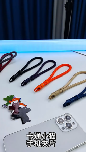 สายคล้องโทรศัพท์โลหะหมุนได้ 360 องศาลายการ์ตูนแมว สายคล้องโทรศัพท์พร้อมตัวเชื่อมแบบปลอดภัย