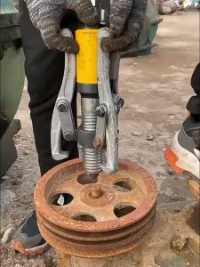 DELIXI Electric | Bearing Removal Puller Hydraulically Operated Industrial Grade