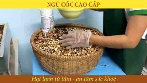 1kg bột Ngũ cốc dinh dưỡng cao cấp 23 loại hạt FTAKY hỗ trợ tăng cân cung cấp dinh dưỡng cho bé và mẹ bầu hộp 500g
