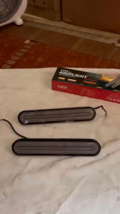 Đèn hậu led phanh 3 chế độ. Đèn hậu 23cm 3 chế độ khác nhau điện 12v và 24v dùng chung (1 chiếc)