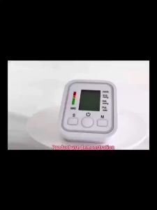 【Delivery in just 2 days】High Blood Pressure Monitor Intelligent Pressurization Wrist blood pressure machine Home Use USB Auto Measuring BP&Heart Beat Monitor血压测量器 alat mesin cek tekanan darah tinggi Original USB & battery powered 量血压仪器