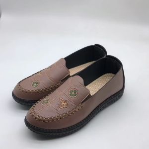 QINGSHUI Sepatu Flat Slip-On Wanita Nyaman untuk Kerja Santai Hitam Shoes