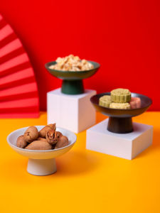 High Leg Ceramic Plate Dessert Food Photography Props Camera Shooting Nuts Sweet Photography Background Studio Equipment