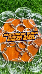 GANTUNGAN KUNCI AKRILIK CUSTOM NAMA BINGKAI BUNGA SEHARI JADI TANPA MINIMAL ORDER