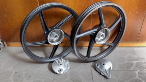 Mâm vành đúc 5 cây honda đùm 110(phanh cơ) ráp zin không chế cháo cho wave s rs rsx 110 wave @ 2015 2022 blade hàng chất lượng giá tốt(HT)