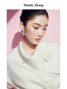 MandyZhang French Camellia High-End Woolen Pin Flower Brooch Womens Fashion Accessory Small Fragrance Style Tea Rose