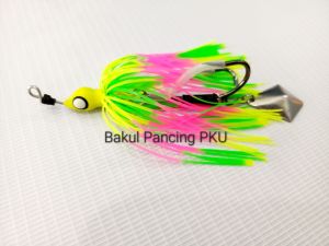 UMPAN PANCING SPIN FROG SPINNER. SWIMBAIT LUTE