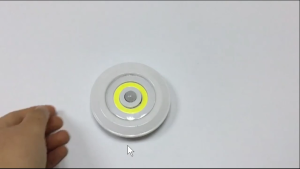 Dimmable Warm white light LED Under Cabinet Light with Remote Control Battery Operated LED Closets Lights for Wardrobe Bathroom lightin Super Bright COB Kitchen Cabinet Light LED Night Light Remote Control Dimmable