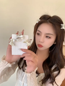 Klip Rambut Riben 白色蝴蝶结小抓夹 Mini Hair Claw Elegant Princess Hair Clip 优雅气质女发饰发夹 Elegant Women Fashion