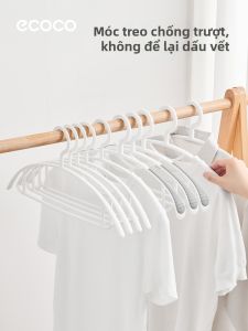ecoco | Anti-Slip No Mark Bump Prevention Wide Shoulder Clothing Hangers