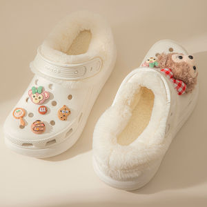 Warm Detachable Fleece Cotton Cover for Clog Shoes White High Density Furry Inner Liner Cloud Shape Snow House Design Winter Accessory