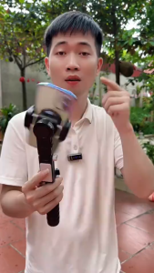 Gimbal Q18 tích hợp gậy chụp ảnh tripod selfie kéo dài Gậy cầm tay chống rung điện thoại xoay 360 loại tốt Gymbal điện thoại quay phim chống rung Gậy gimball chống rung cho điện thoại giá rẻ có đèn Led theo dõi chuyển động khuôn mặt quay video sáng tạo