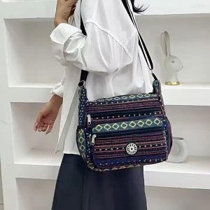 COEMA กระเป๋าสะพายข้างโบฮีเมียนขนาดใหญ่สไตล์ชาติพันธุ์ซิปกระเป๋า Oxford ผู้หญิงกลางแจ้งกระเป๋าสะพาย