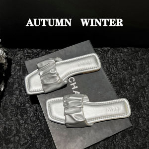 French Elegant Small Fragrance Style Womens Flat Bottom Fashion Summer Slippers Travel Holiday One-Strap Sandals Breathable