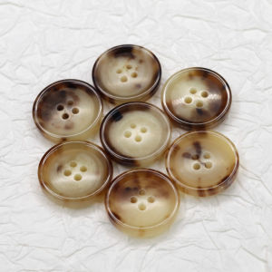 Natural Classic round Edge Drum Surface Multi-Color Horn Button High-End Custom Suit Buckle Knitting Sweater Button Woolen Coat Buttons