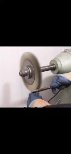 Bàn chải sắt đánh rỉ – Chổi cước đồng lắp máy màichổi sắt đồngbàn chải đồngchổi đồng đánh rỉbàn chải đồng vệ sinh kim loạichổi cước đồng gắn máy màibàn chải kim loại mạ đồngchổi đồng làm sạch gỉchổi đánh gỉđĩa sắt