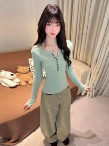 Karrar betsey | 2026 New Korean Style V-neck Knitted Sweater