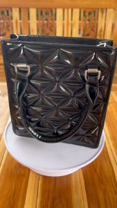 กระเป๋าหิ้ว/สะพายไหล่แฟชั่น