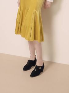 Joy & Peace | Cashmere Retro Style Tiger Eye Stone Buckle Pump
