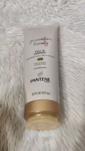 Pantene Pro-V Generation Beauty Full & Vibrant Sulfate Free Conditioner with Hyaluronic Acid for Fine or Thin & Colored Hair 237mL
