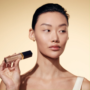 [New] Estee Lauder Futurist Soft Touch Brightening Skincealer 6ml • Longwear medium-to-full coverage brightening concealer makeup