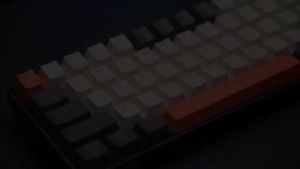 60% Wireless Mechanical Keyboard Bluetooth Dual Mode Hot-Swap Ziyoulang K68 Mini Keyboard 68-Key Red Switch for PC/IPhone iPad