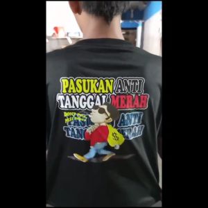 Kaos Pria Lengan Panjang Katun TC 30s: Desain Pasukan Anti Tanggal Merah Terbaru