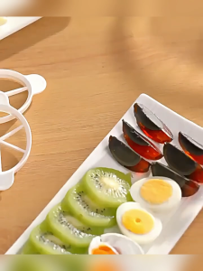 3 in 1 Egg Slicer Multifunctional Boiled Eggs Cutter Divider Fruit Garnish Slicer Cooking Tools Bento Decor Kitchen Gadgets Plastic material for Home Kitchen Restaurant