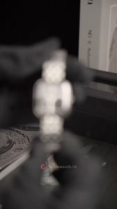 Jam Tangan Wanita Christophe Arden CA 1003 LHBSSBA Black Dial Silver Stainless Steel Strap