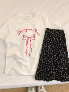 Sweet Butterfly Knot Print Cotton T-Shirt Womens Summer New Style Shoulder Length Short Sleeve Korean Version Black Color