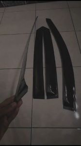 Talang Air Mobil Hyundai Tucson Slim: Aksesoris Mobil Hyundai Berkualitas Tinggi