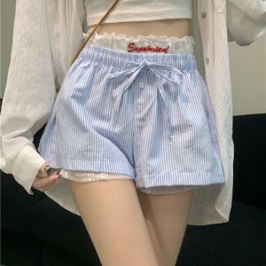 กางเกงขาสั้นผู้หญิงเอวสูงลายทางลายดอกไม้ลูกไม้สีขาว กางเกงขายาวทรงหลวมสบาย ๆ สำหรับฤดูร้อน 2024 กางเกงขายาวผู้หญิงสไตล์เกาหลี