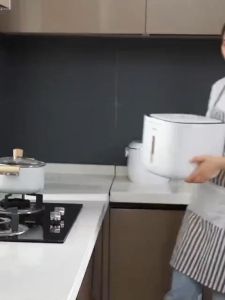 Ecoco Rice Storage Box 5KG 10KG Sealed Rice Dispenser with Measuring Cup E2005 E2029