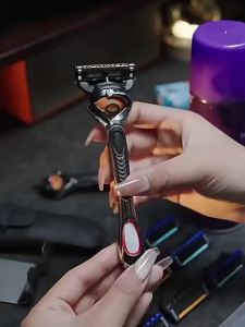 Dao cạo râu thủ công 5 lưỡi bán sỉ chất lượng Đức đầu dao chống trầy xước dao cạo râu và dao cạo lông cho nam.