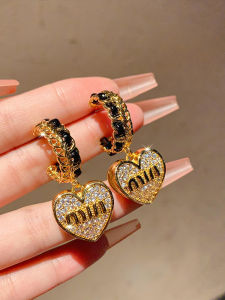 French Vintage Double Layer Heart Letter Diamond Embedded Earrings Fashionable Simple Style 2025 New Arrival Womens Jewelry