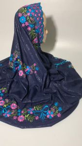 Mukena Terusan Langsungan Lajuran Bordir Dewasa Jumbo Santri Putri Bahan Semi Sutra Kain Warna Navy Motif Pitaloka