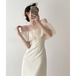 Elegant Design Off-Shoulder Fitted A-Line Dress