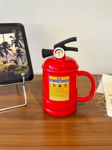 Creative Fire Extinguisher Ceramic Mug Office Coffee Cup with Lid Unique Design Water Drinking Mug Single Ear Handle Mugs